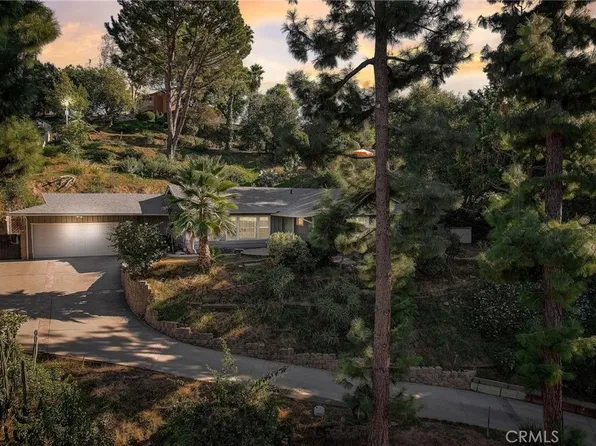 1810 Canyon Way, Pomona, CA 91768