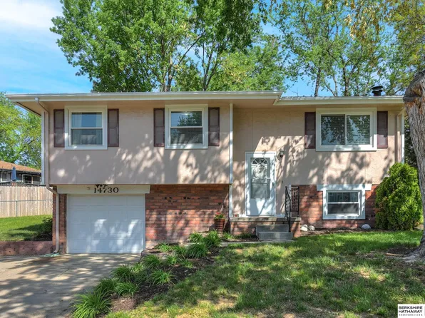 14730 Emiline St, Omaha, NE 68138