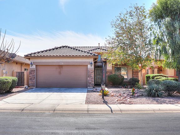 2nd image of 45127 W Yucca Ln