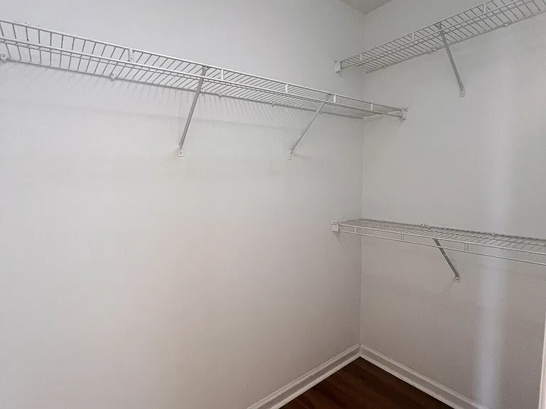 3985 Shallowford Gre Ct — Photo 11