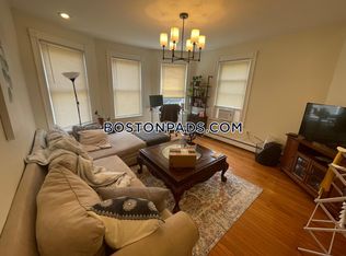 184 Green St #A1, Cambridge, MA 02139