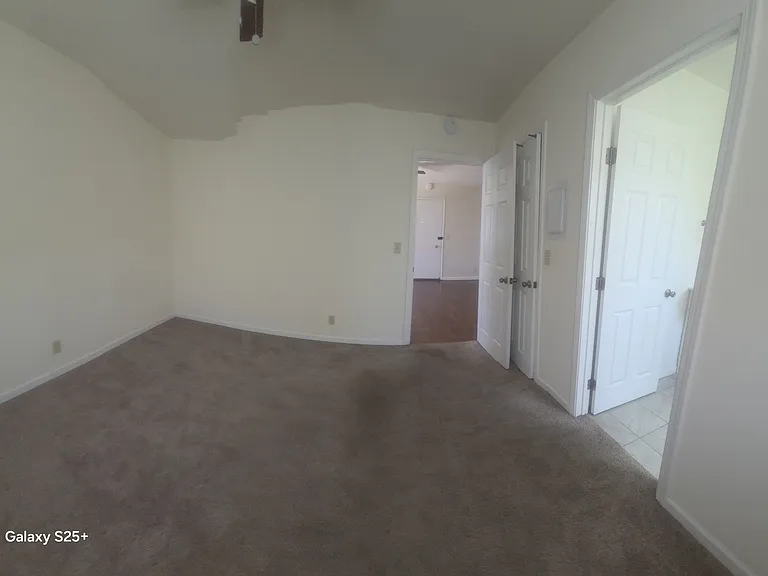 415 S 8th St #6 — Photo 14