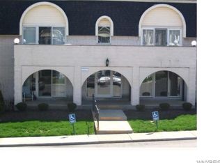 5 Cambridge Sq, Buffalo, NY 14221