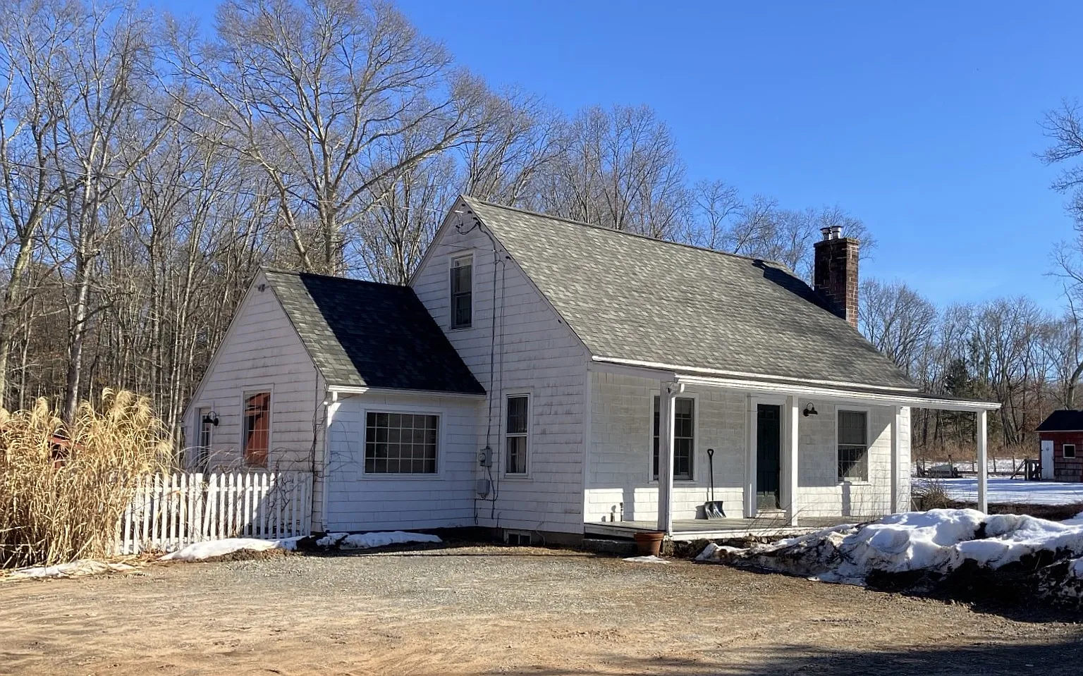 Haddam House — Photo 1