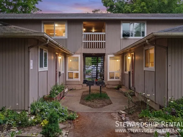 1359 Liberty St NE, Salem, OR 97301