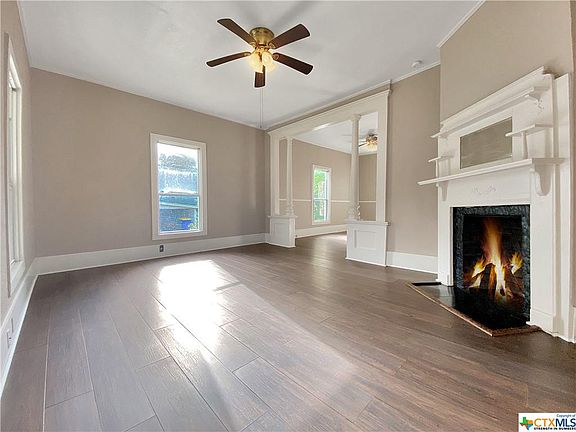 5th image of 824 Saint Vincent St