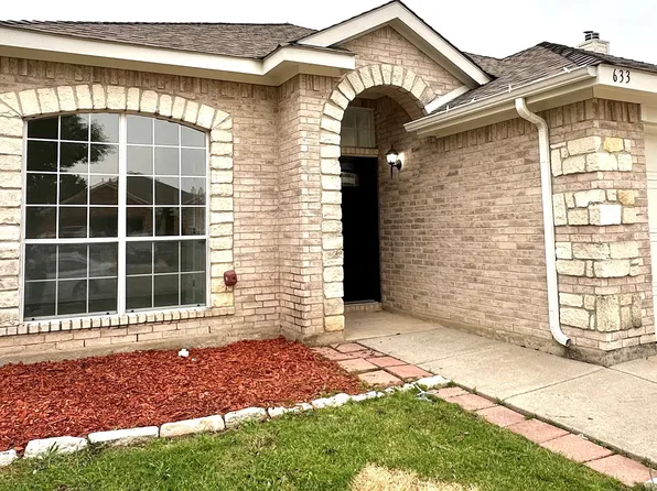 633 Fox Run Trl, Saginaw, TX 76179