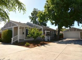 222 Semicircular Rd, Menlo Park, CA 94025