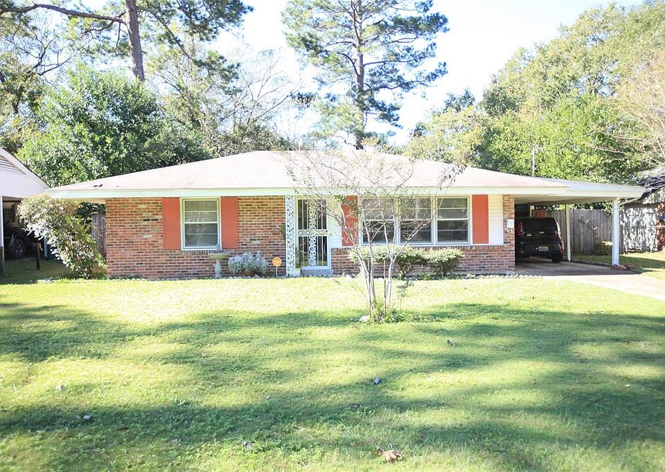 1st image of 3207 Willow Lane Dr