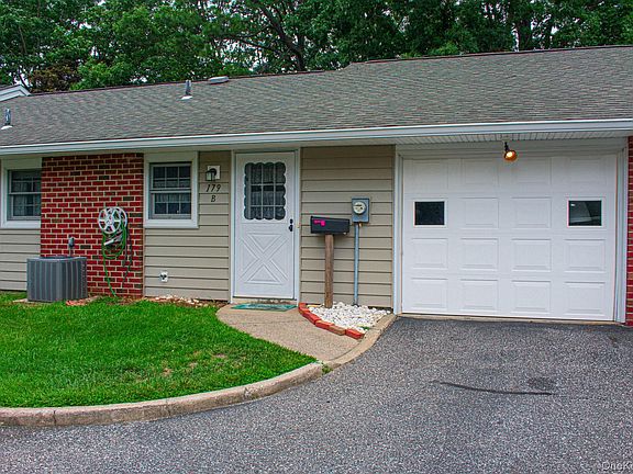 2nd image of 179 Ventry Court #B