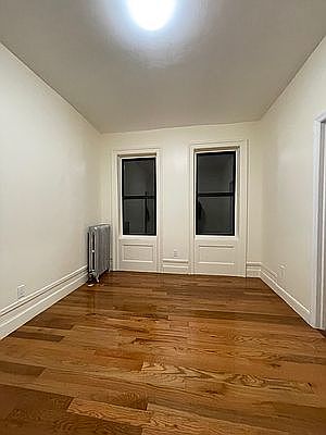 2nd image of 1946 Amsterdam Ave #33