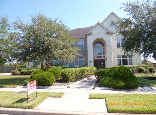 2303 Paradise Canyon Dr, Pearland, TX 77584