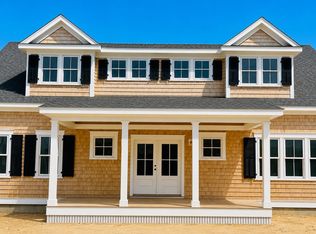 7 Marthas Way, Edgartown, MA 02539