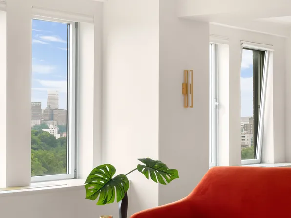 1200 Fifth Avenue image 7 of 27