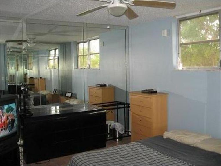 2400 NE 10th Street NE #305, photo 7