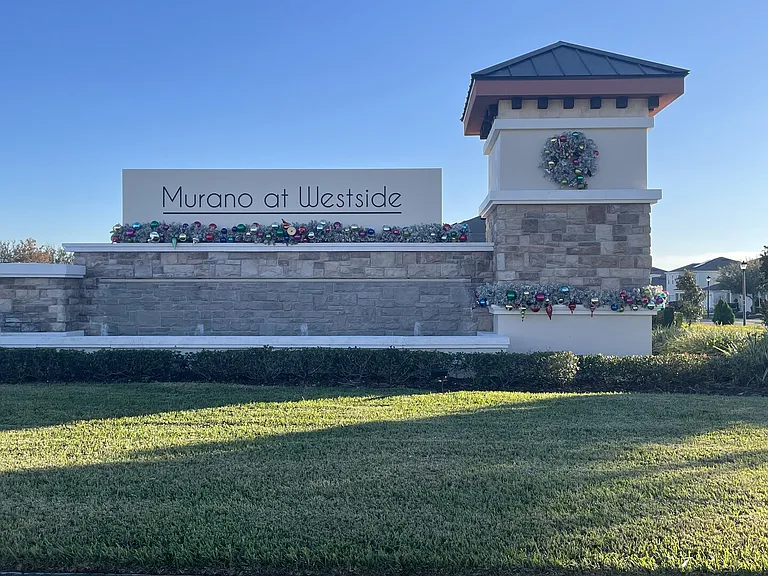 Tuscan Cypress St — Photo 10