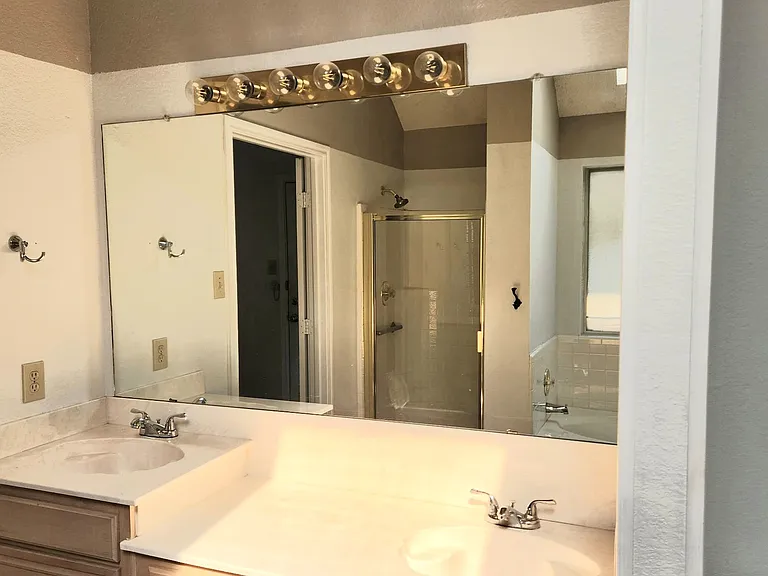 465 El Rio Dr — Photo 12