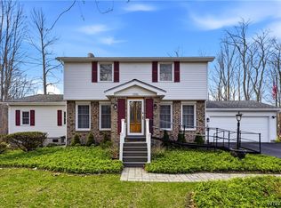 11061 Winde Ln, Lancaster, NY 14086