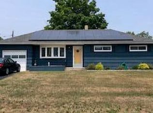 1010 Shore Rd, Spring Lake, NJ 07762