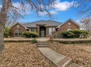 519 Acorn Dr, Decatur, TX 76234
