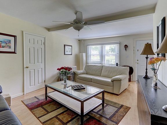 4th image of 54 McKinley Ave APT 1