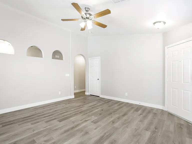 6531 Duck Hill Springs Dr — Photo 4