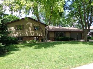 192 S Pleasant St, Whitewater, WI 53190