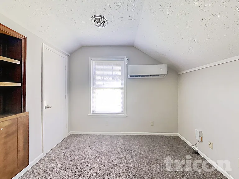 572 San Ricardo Dr — Photo 13