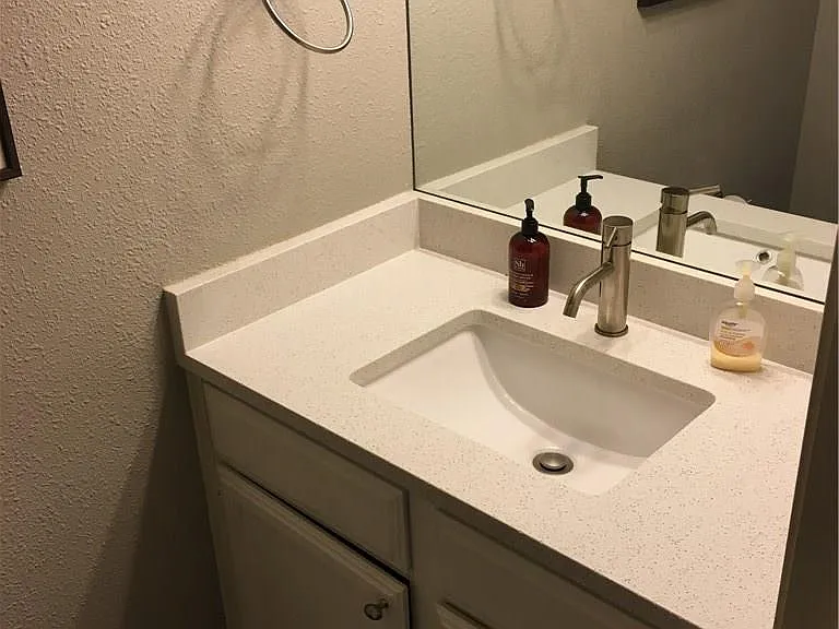 4908 Cana Cv #B — Photo 18
