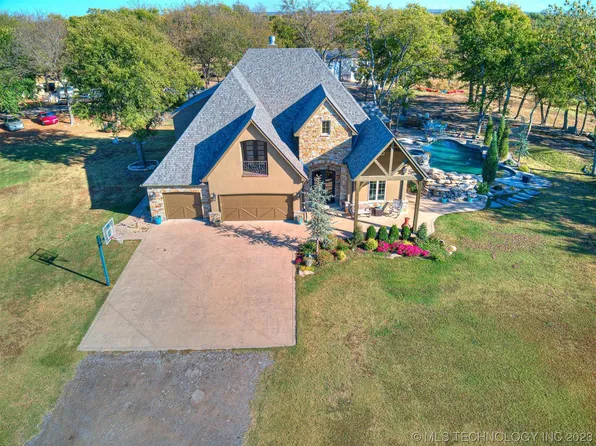 1750 N 180 Rd, Mounds, OK 74047