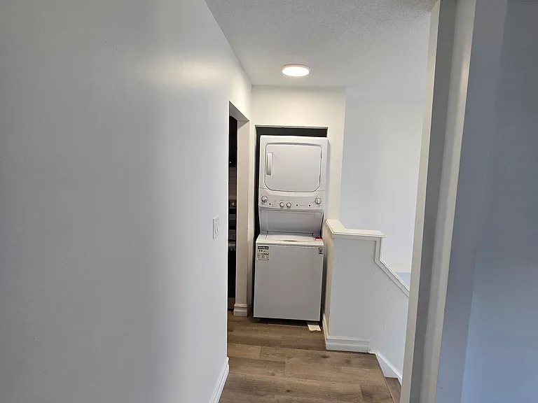 901 Lawson Rd — Photo 3