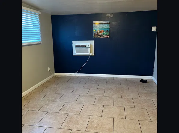 44537 1/2 Cedar Ave, Lancaster, CA 93534