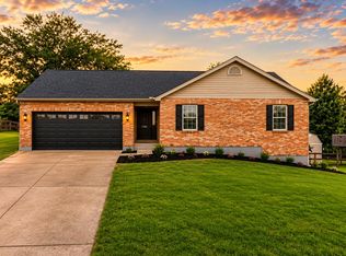 1135 Troopers Xing, Independence, KY 41051
