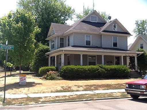 1st image of 424 E Jefferson St APT 3