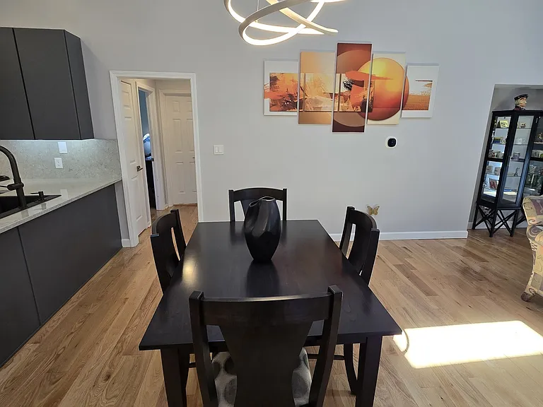 8198 Foxchase Cir — Photo 15