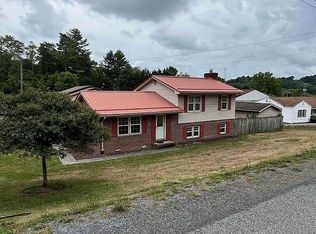 3423 New Hope Rd, Princeton, WV 24739