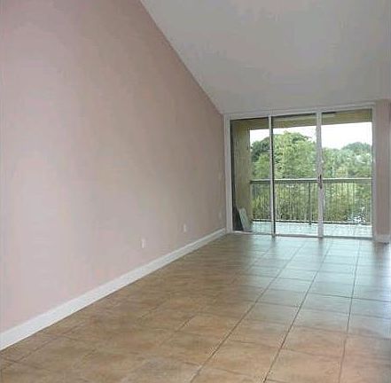 4th image of 4644 NW 97th Pl #247