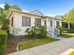 907 S Laurel Ave, Sanford, FL 32771