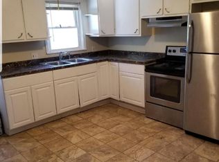 103 Pond St FLOOR 2, West Warwick, RI 02893