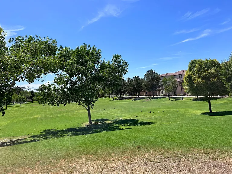 1046 S Annie Ln — Photo 48