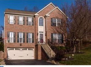 19 Big Woods Dr, Glen Mills, PA 19342