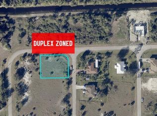 372-374 Compese Ave S, Lehigh Acres, FL 33974