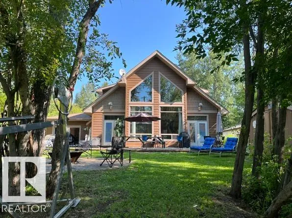 115 Sunset Blvd, Sundance Beach, AB T0C 2T0