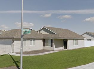 7807 Deschutes Dr, Pasco, WA