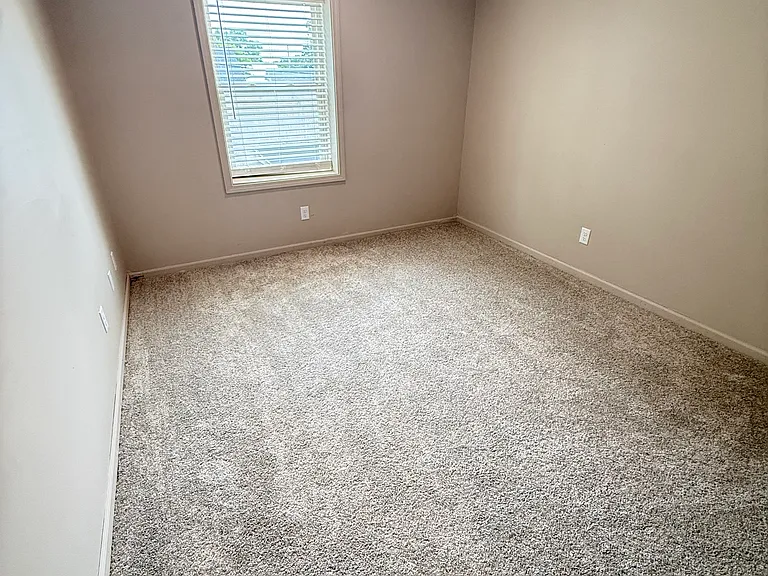 73 S Main St NE #2 — Photo 7