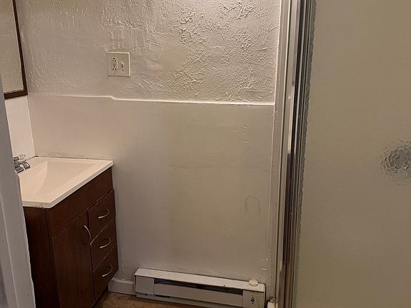 2nd image of 1611 Brown St #3