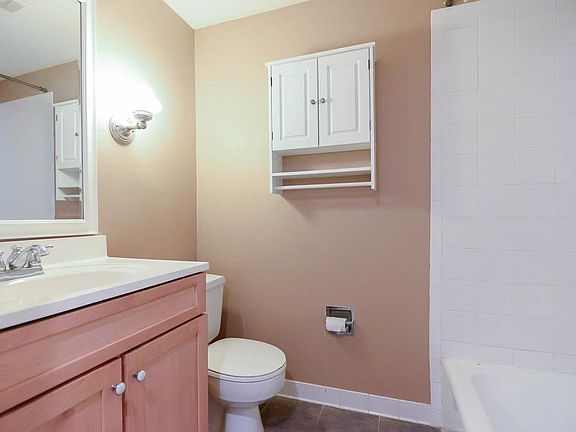5th image of 4430 Jarboe St APT 1