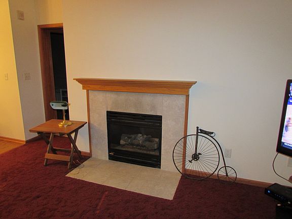 3rd image of W159N4866 Graysland Dr