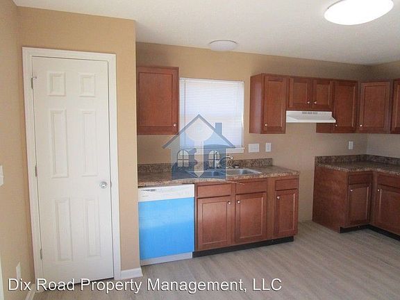 4th image of 353 Gatewood Ct
