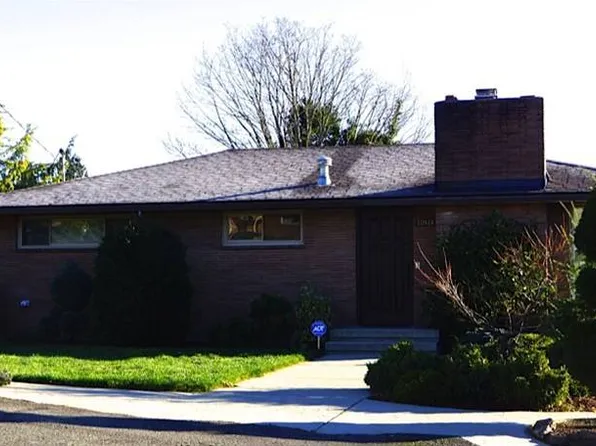 20926 7th Pl S, Des Moines, WA 98198